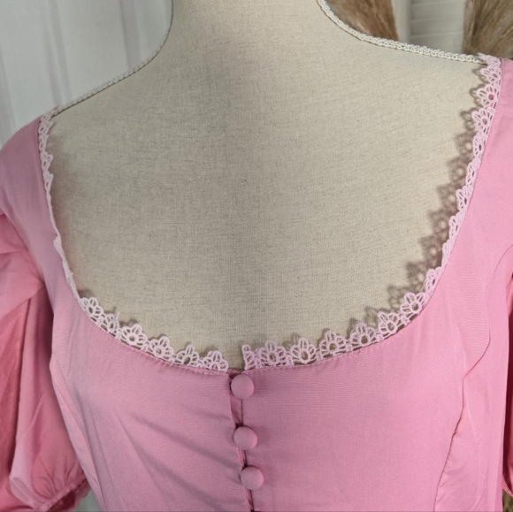 ADORABLE VICTORIAN STYLE DRESS 💕 - Picture 4 of 15